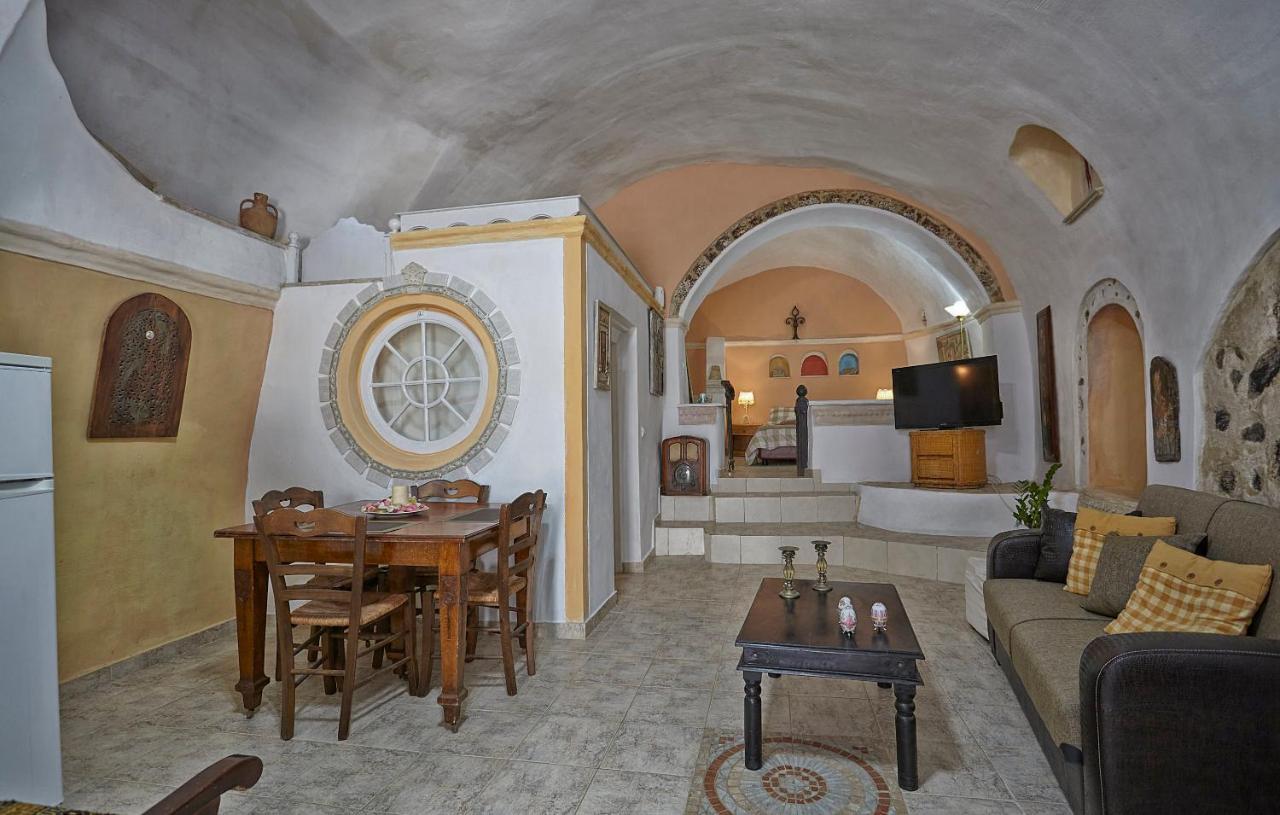 Santorini Cave Houses Vóthon Екстериор снимка